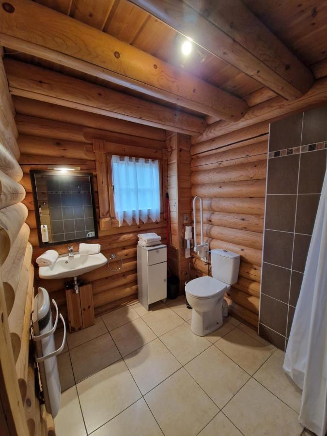 Hotel Residence Le Pin Sylvestre แอมเนวีล ภายนอก รูปภาพ